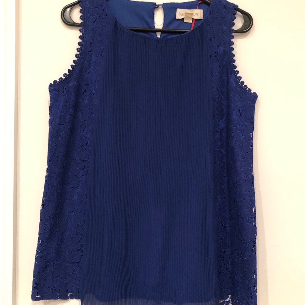 LUNA MOON navy blue sleeveless top